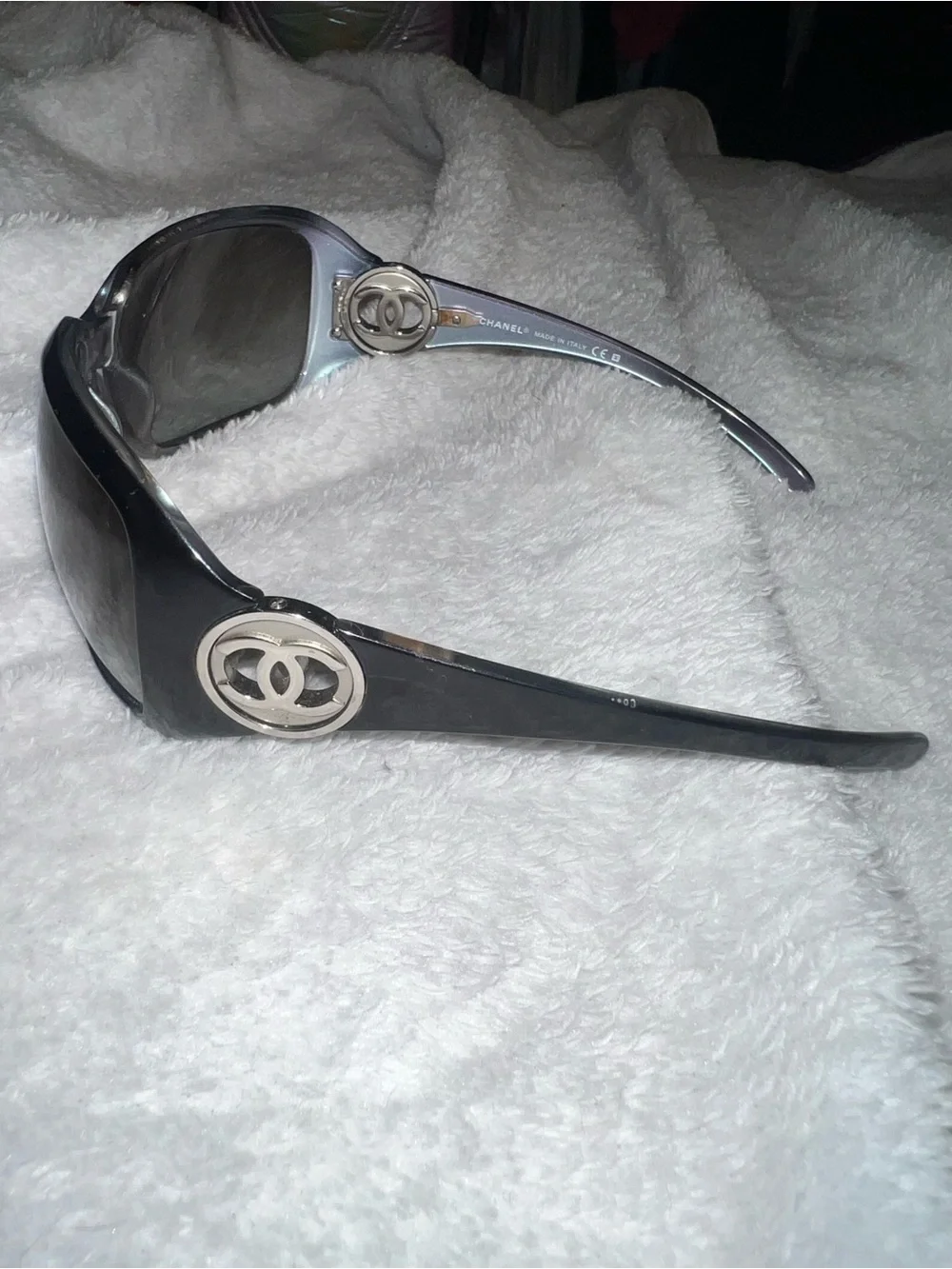 Vintage Y2K rare and discontinued Chanel 6023 809/11 oversized sunglasses